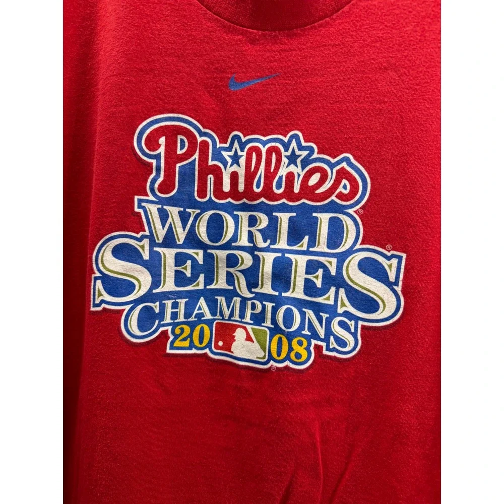 Nike Philadelphia Phillies 2008 World Series Champions Red T-Shirt Mens Large